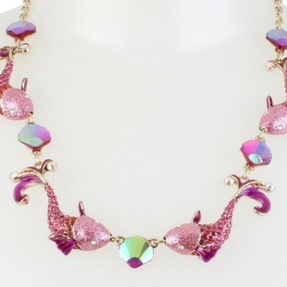 Betsey Johnson CRYSTAL GLITTER REEF FISH NECKLACE - Picture 5 of 5